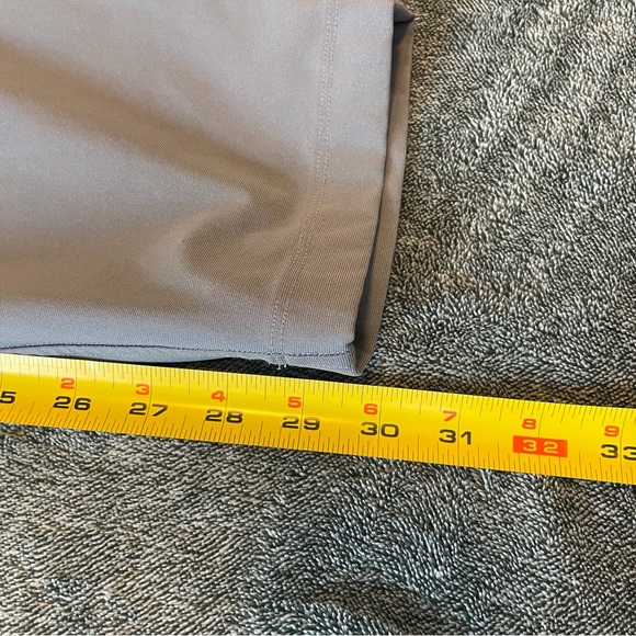 2024 Lululemon ABC Slim-Fit 5 Pocket Pant 30"L *Warpstreme
Asphalt Grey Size 36 - Picture 12 of 14